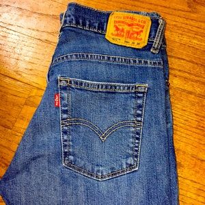 Levi’s 11 sleeve m straight leg jeans